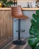 Chaise-de-bar-Charlie-simili-cuir-cognac-01-FLAIR-Comodi-Living