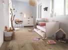 Chambre-a-coucher-Lilo-decor-blanc-pieds-bois-ambi-Gautier