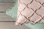 Coussin-Losanges-Ondules-3046-Coton-Rose-Clair-04-Jolipa