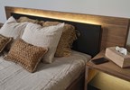 Lit-2-personnes-Jaipur-bois-old-teak-elegant-black-detail02-Meubar