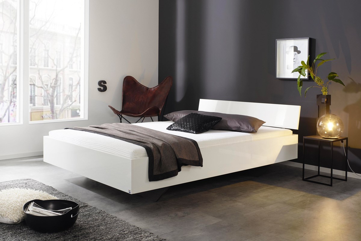 Andes Beknopt Schuur Bed Phoenix - met hoofdbord - hoogglans wit - 140x200cm - Meubelen Crack