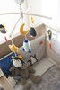 Lit-bebe-Marcel-decor-chene-blond-blanc-detail02-Gautier