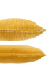 Set-De-2-Coussin-Velours-Carre-22642-Coton-Ocre-02-Jolipa