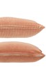 Set-De-2-Coussin-Velours-Carre-22646-Coton-Rose-02-Jolipa