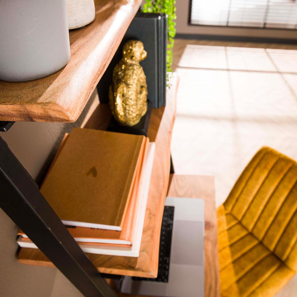 Table-rabattable-etagere-2412_15-massif-acacia-detail01-Comodi-living