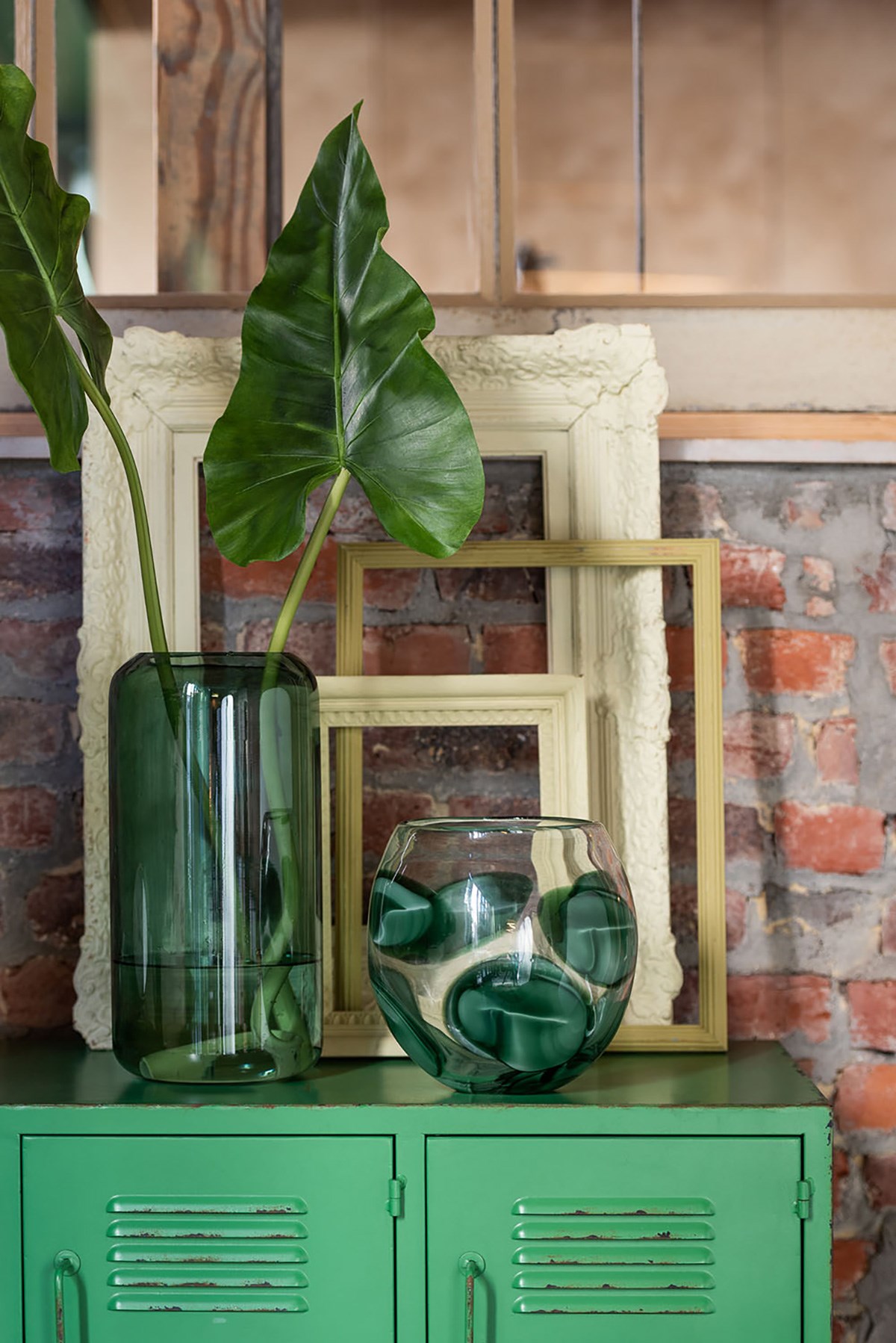 Vase Cylindre Verre Vert 24x8.5 Cm - Déco Table Occasion Bon état