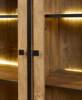 Vitrine-avec-eclairage-Samuel-chene-denver-130cm-detail01-GBO