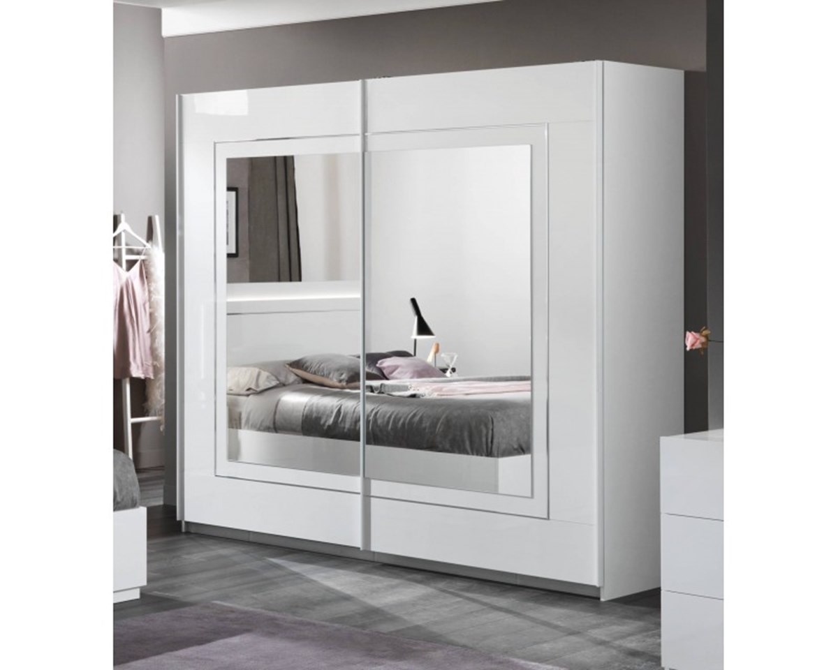 Armoire Star Meubles Crack