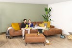 Canape-angle-Nevada-tissu-brun-cognac-3L-1OTTR-pouf-catVI-6093-Matex