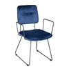 Chaise-accoudoirs-Noella-tissu-velvet-bleu-01-Comodi-Sofa