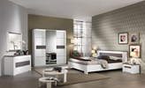Chambre-a-coucher-3-portes-Vertigo-decor-chene-gris-laque-blanc-brillant-Albea-Mobili