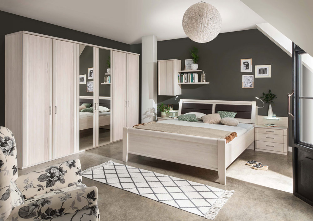 Chambre-a-coucher-Luxor4-armoire-6-portes-lit-chevets-Wiemann