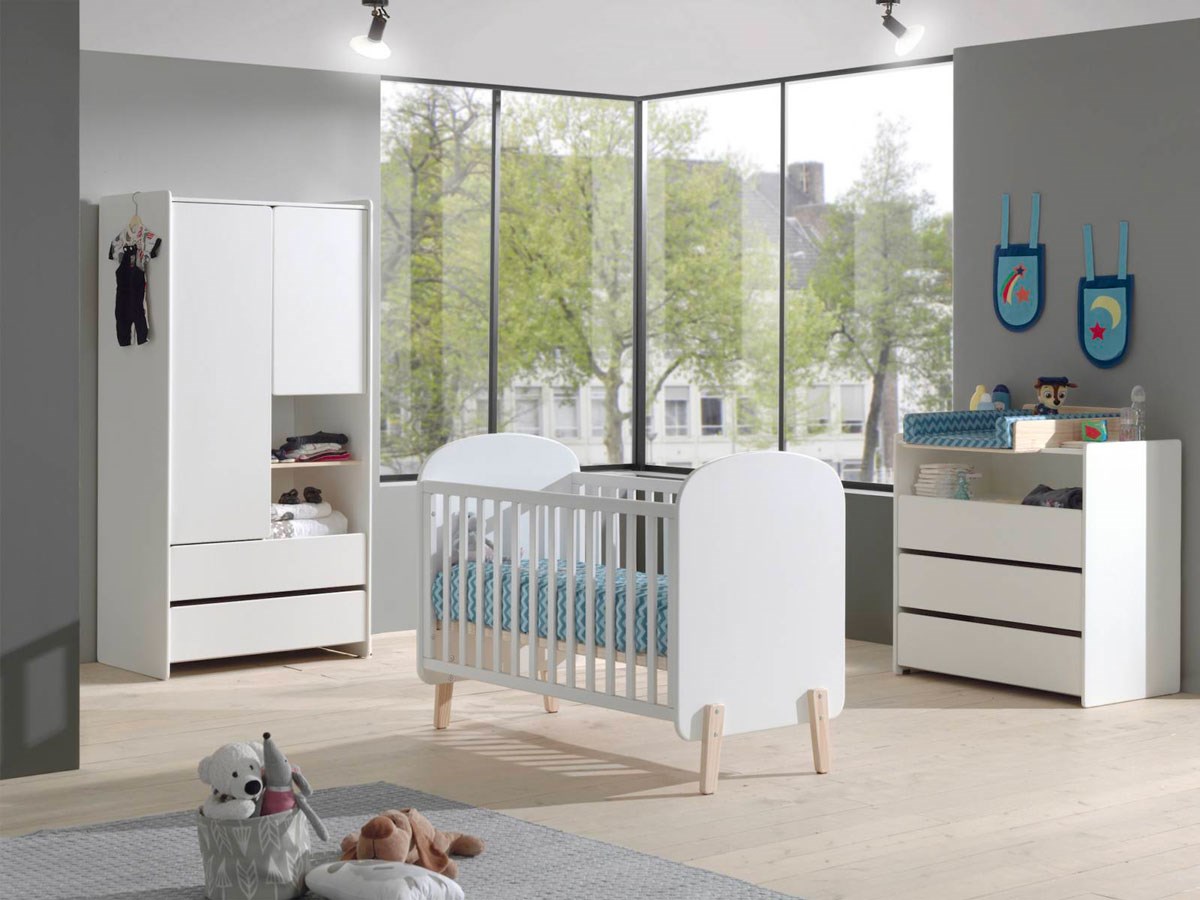 https://www.crack.be/PIMStorage/MainImage/Chambre-bebe-Kiddy-armoire90cm-lit-bebe-commode-MDF-laque-blanc-Vipack.jpg?mode=max&width=1200