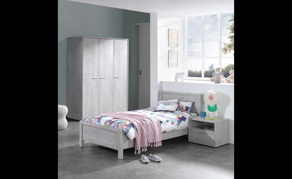 Chambre-enfant-Vic-decor-bois-chene-armoire-3p-Neyt