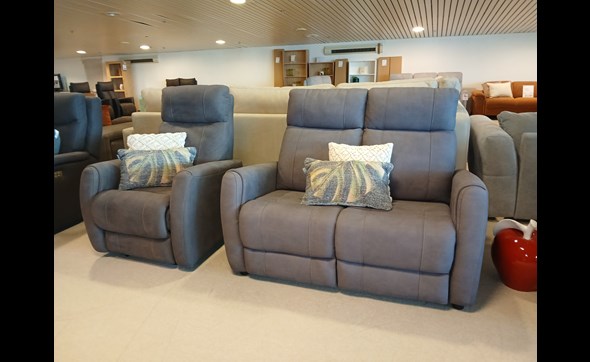 OUTLET-BERTRIX-C006-2025-04-JORDAN-SALON.jpg