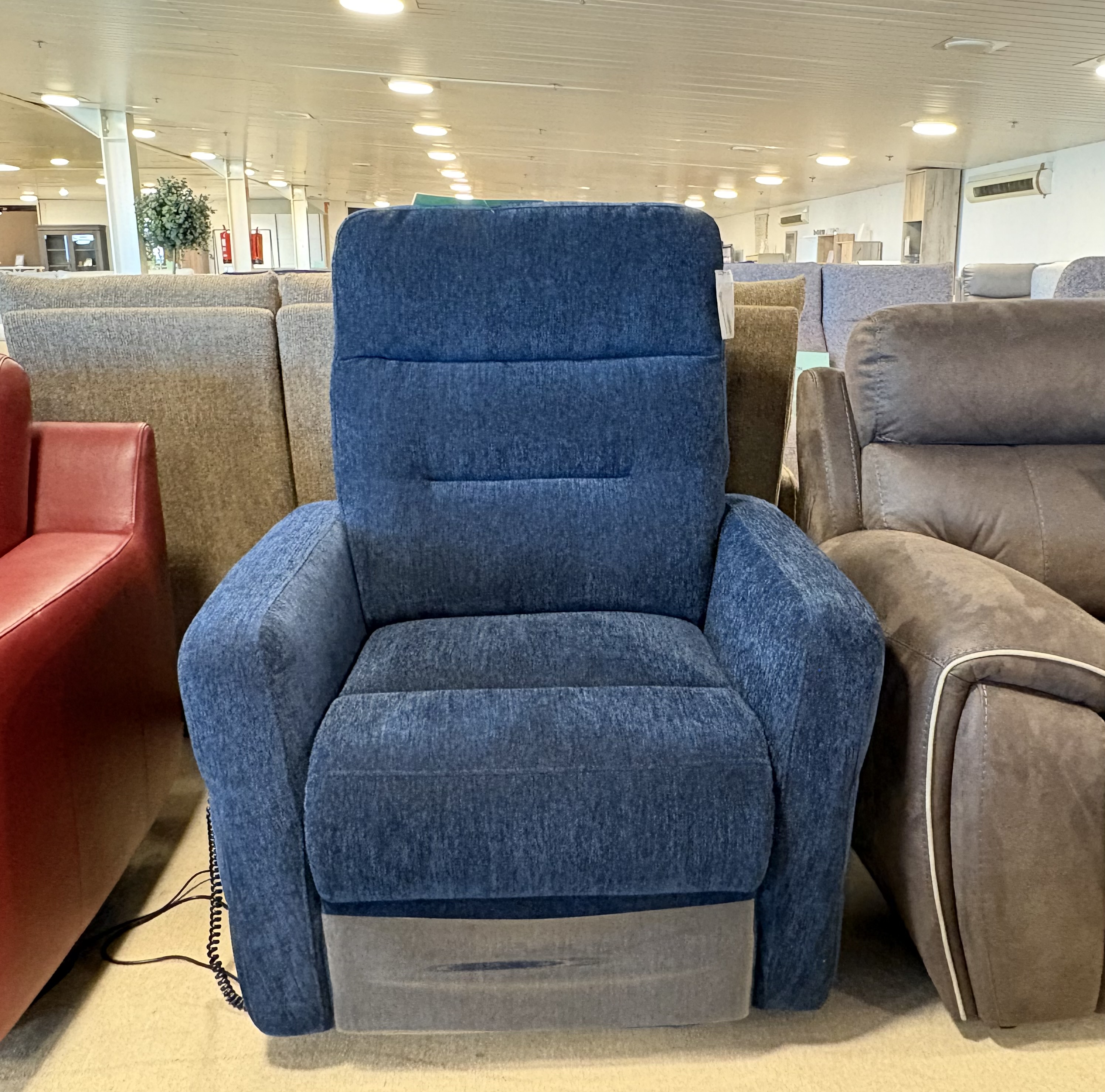 OUTLET-BERTRIX-C006-2026-09-KYRALIFT_NLK514-RELAX.jpeg
