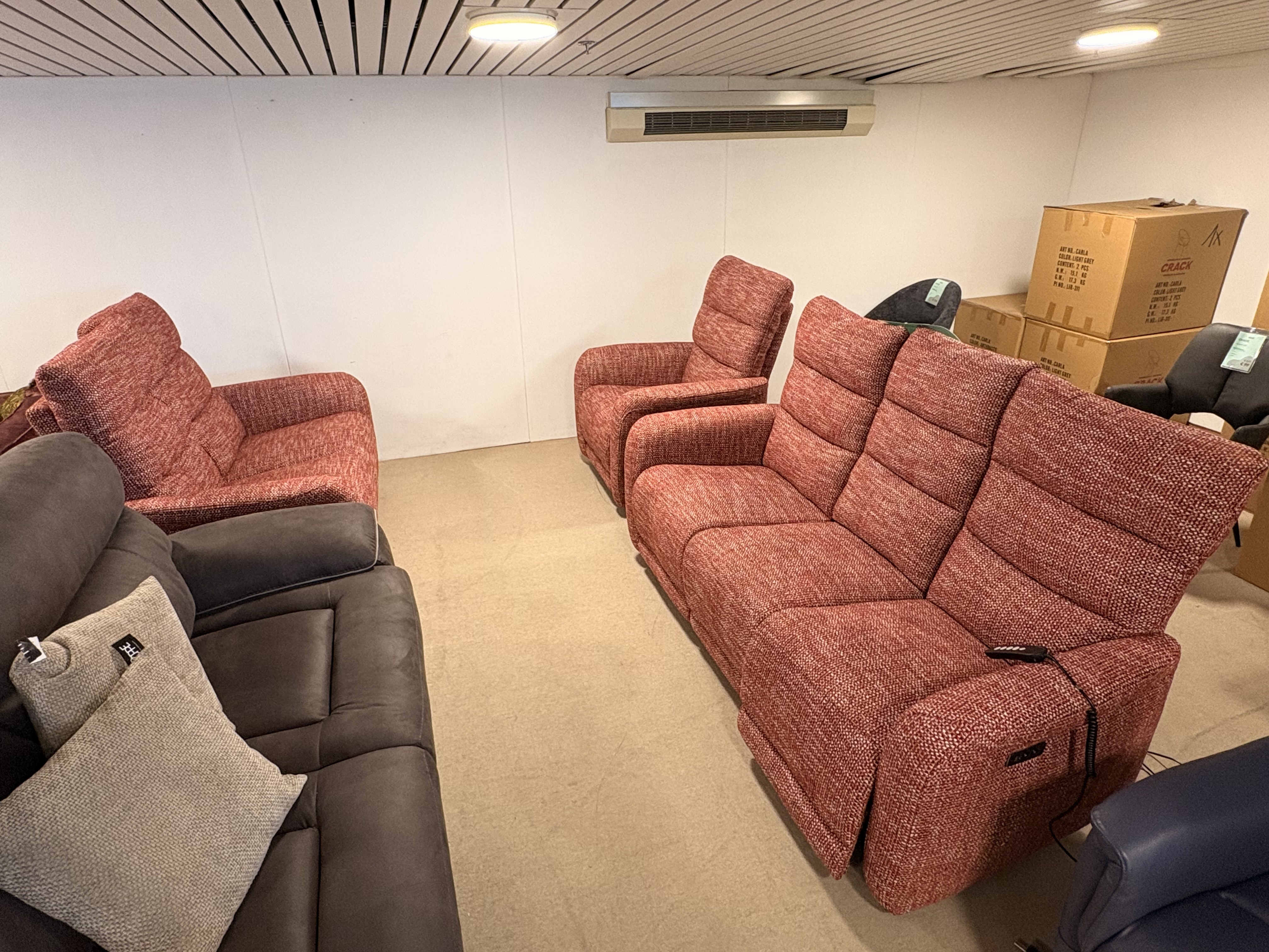 OUTLET-BERTRIX-C006-2026-09-NAUTICA-SALON.jpeg