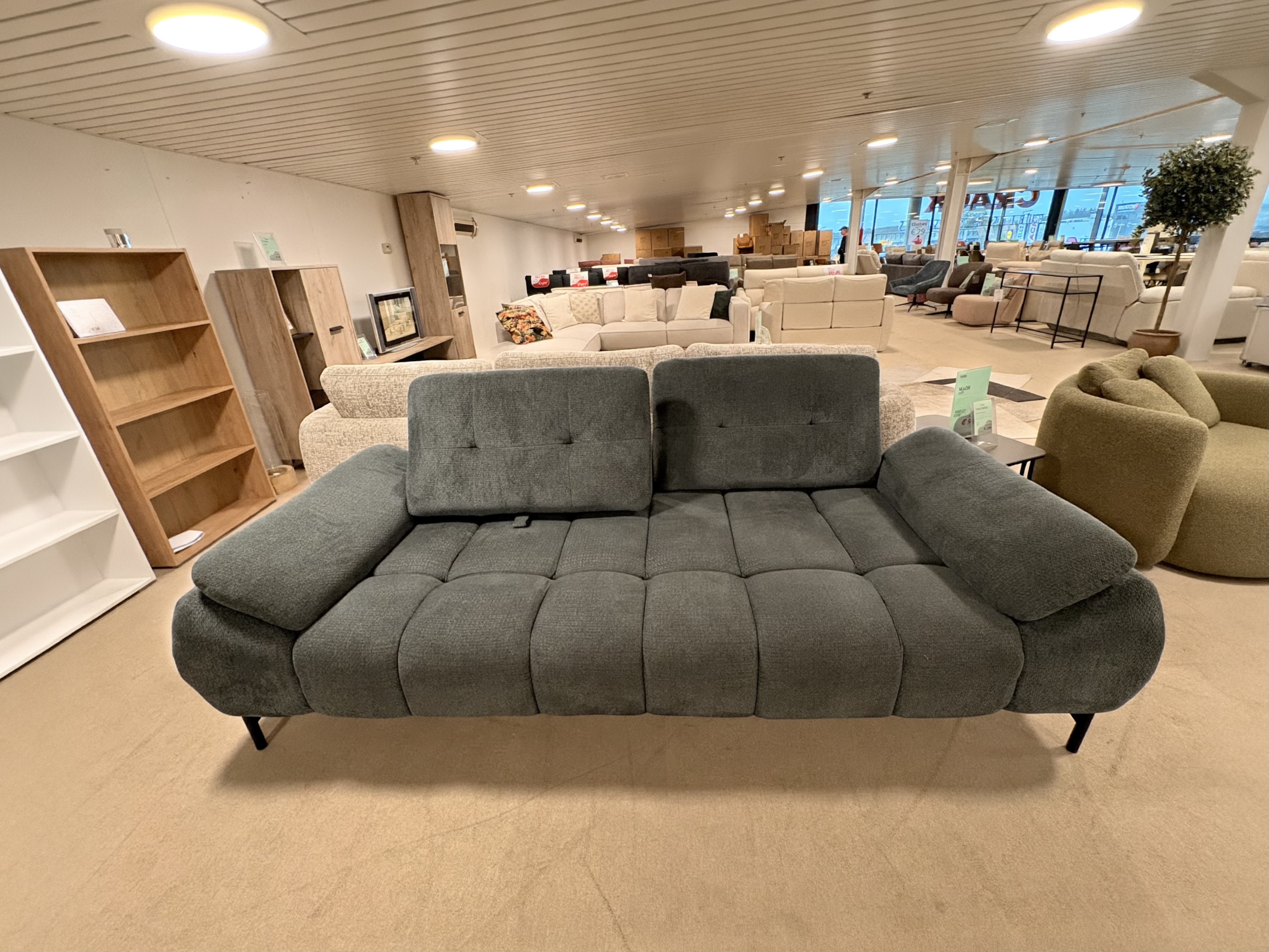 OUTLET-BERTRIX-C006-2026-10-TIMO-SALON.jpeg