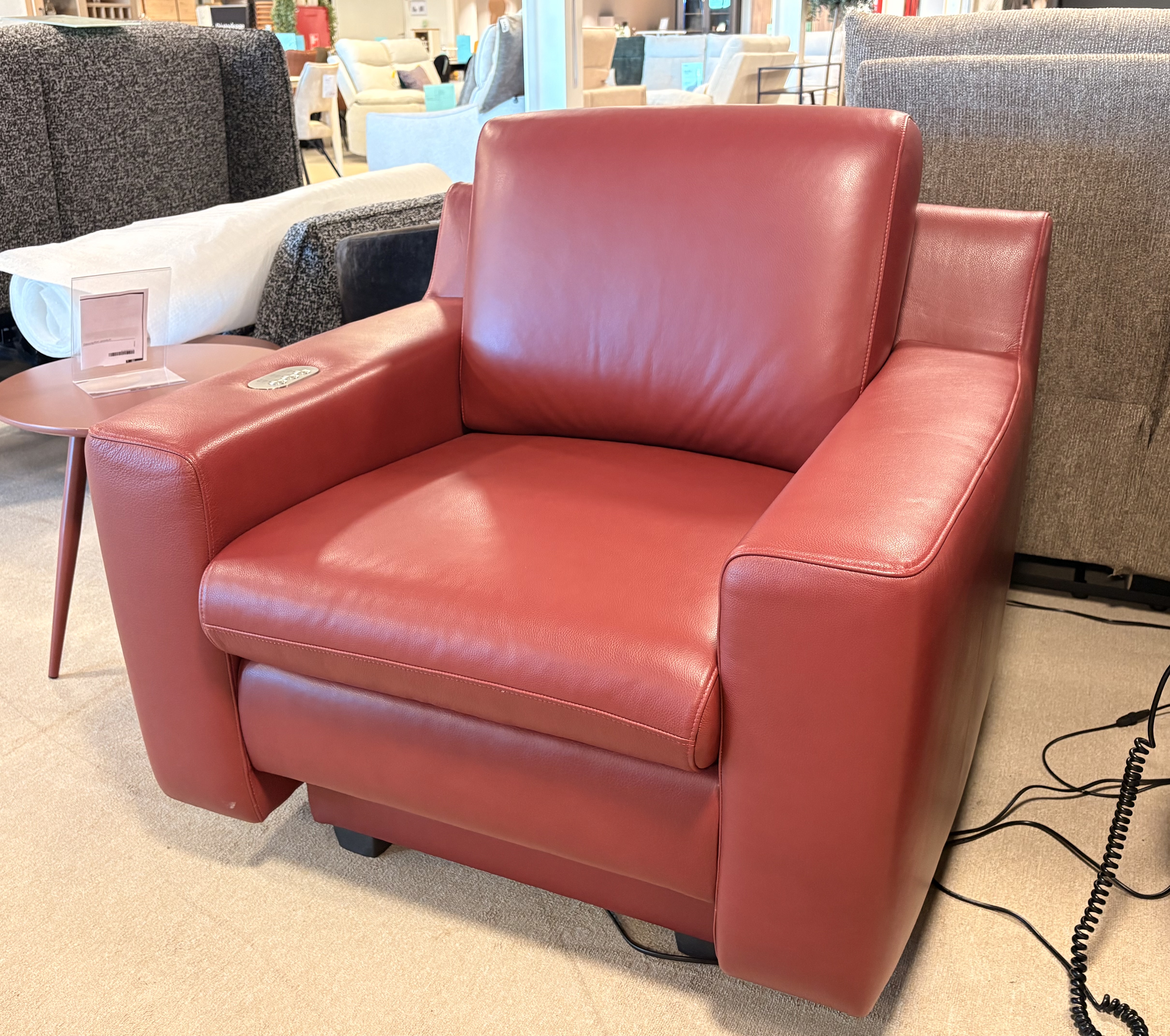 OUTLET-BERTRIX-L030-2026-09-EXPO-FAUTEUIL.jpeg
