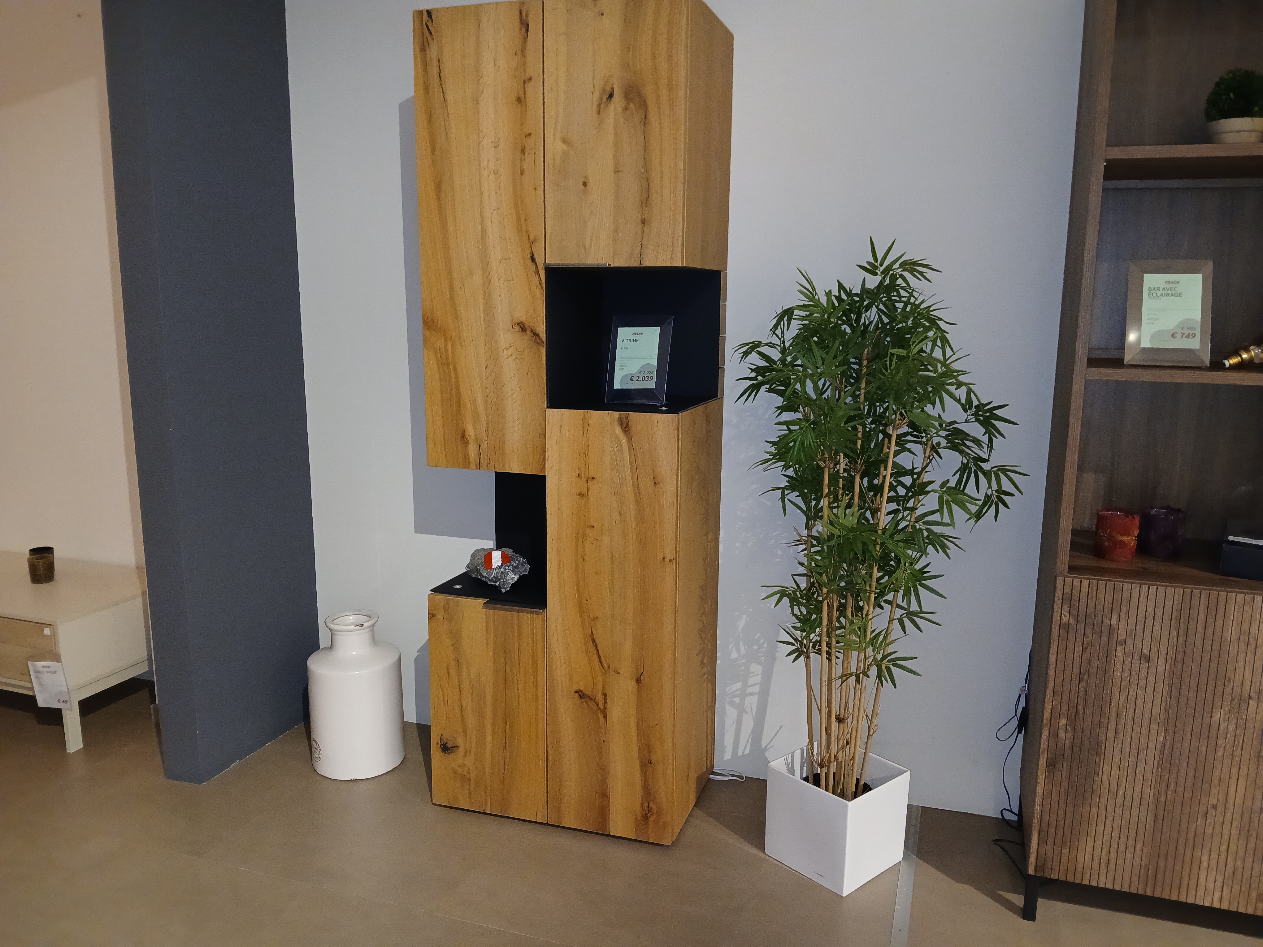 OUTLET-BERTRIX-V045-2025-10-ALPIN-VITRINE.jpg