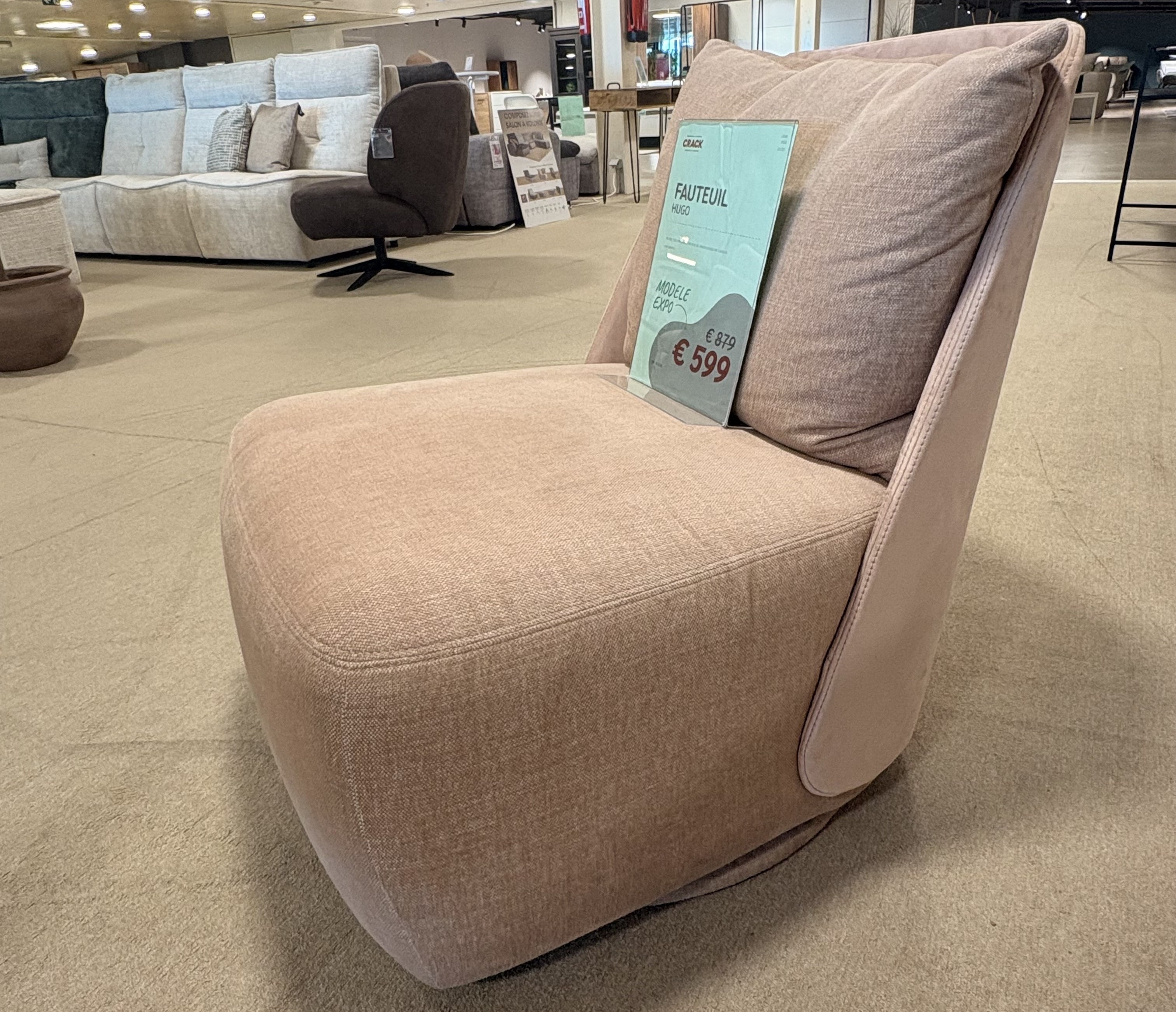 Outlet-Bertrix-R018-2026-09-Hugo-Fatueuil