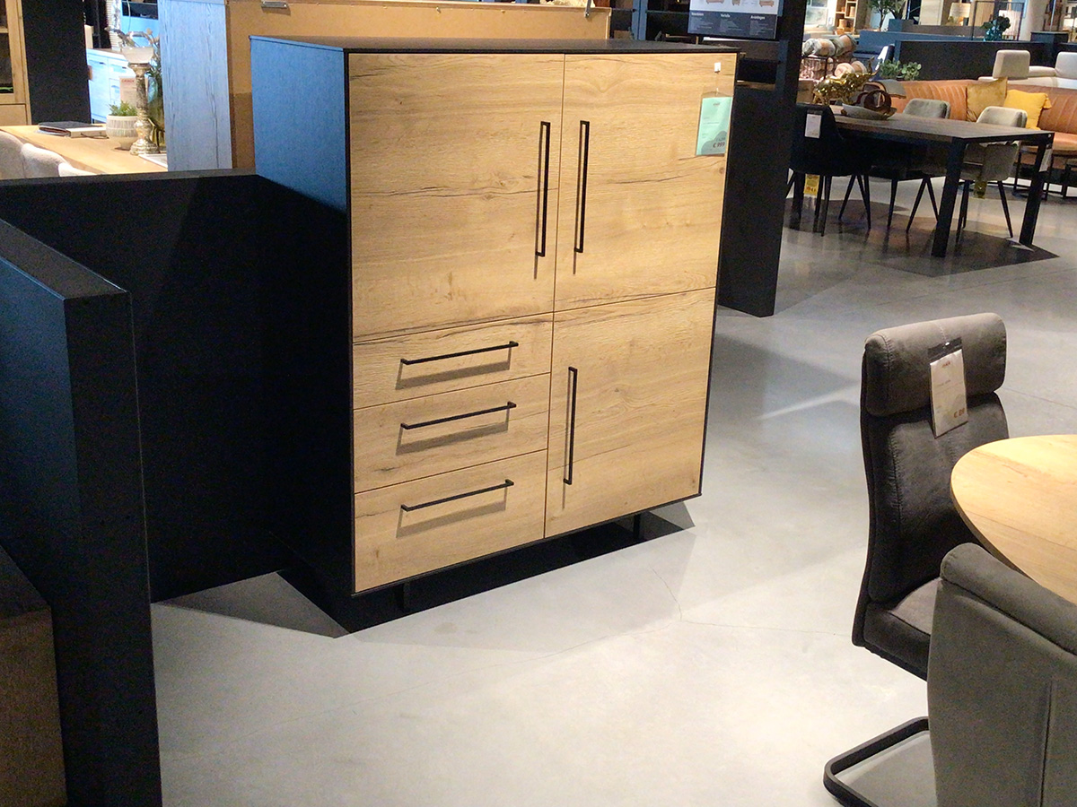 Outlet-Dottignies-2024-10-Lecce-bar