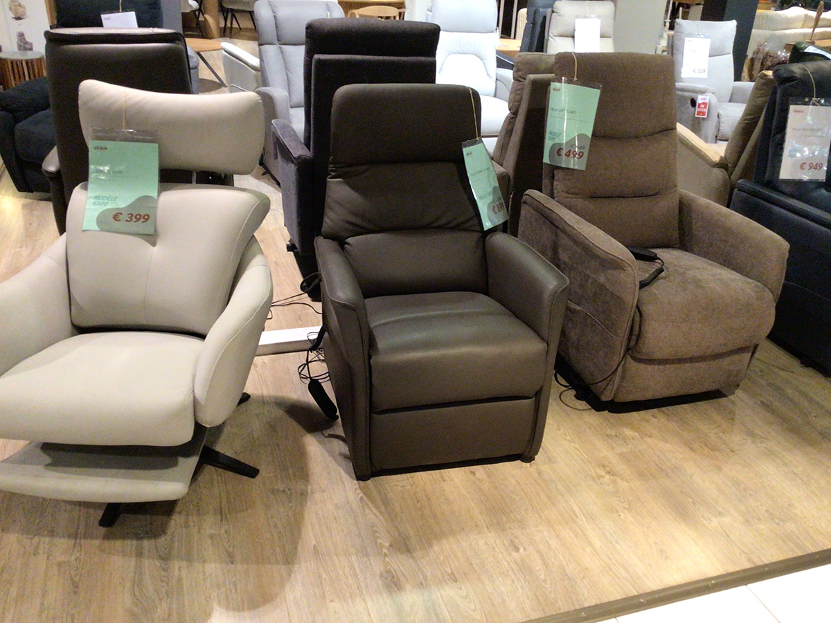 Outlet-Dottignies-2024-10-YLF460-relax