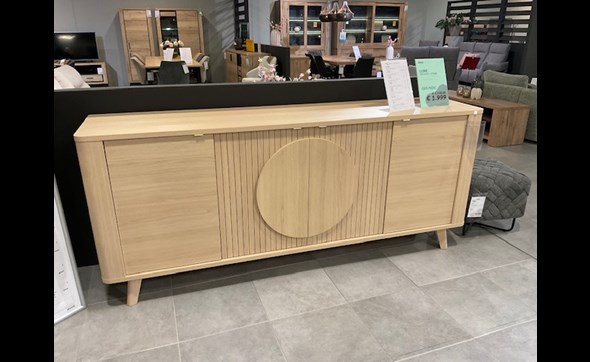 Outlet-Ypres-2025-07-Moon-DR1