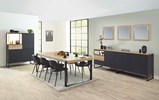Salle-a-manger-Portofino-decor-noir-vieux-chene-K699-buffet-242cm-bar-121cm-table-225cm-miroir-chaises-flower-Evan