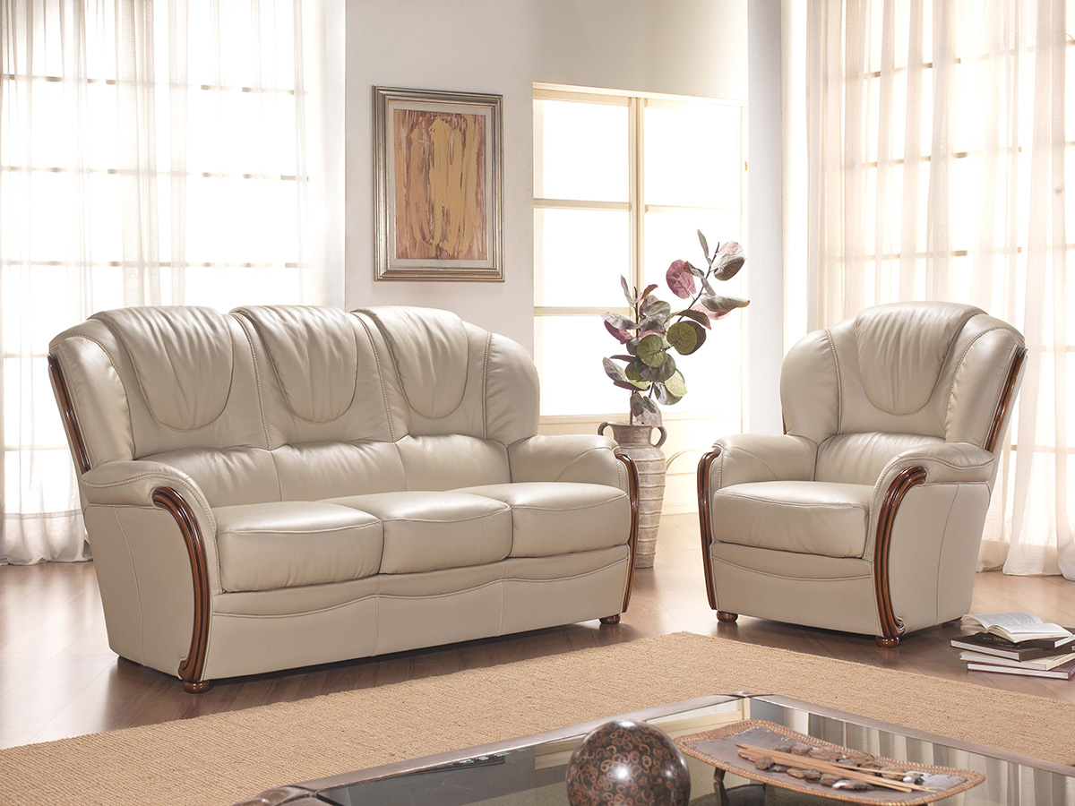 Salon-Scudo-canape-3-places-fauteuil-cuir-light-taupe-boiserie-08-Quarrata