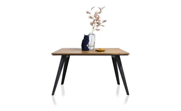 Table-40946-City-front-140cm-Henders-Hazel