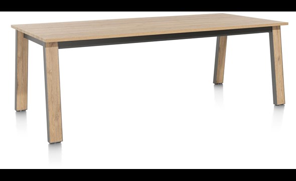 Table-46976-Delmonte-Persp-Henders-Hazel