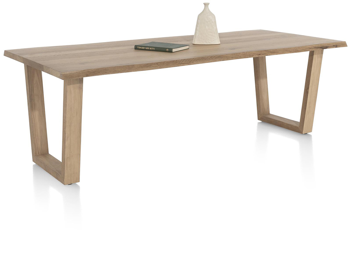 Table-Nyborg-Deco-Persp-Henders-Hazel