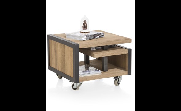 Table-appoint-36341-Metalo-persp-Henders-Hazel