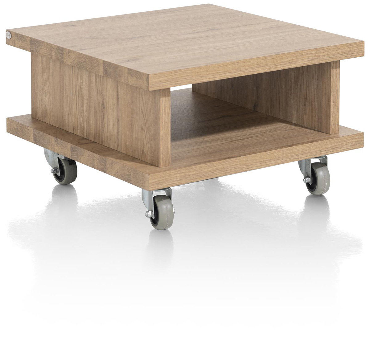 Table-appoint-46979-Delmonte-Persp-Henders-Hazel