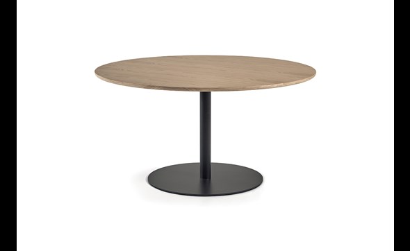 Table-ronde-Tirari-120-150-walnut-De-Eiken-Zetel-01